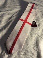 TM Lewin White & Red St