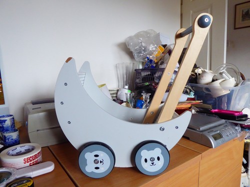 Childs wooden dolls - , pram