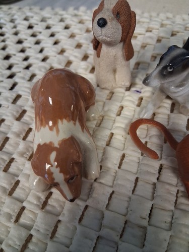 Animal figures dogs one - figures, 4