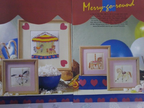 Merry round horses cross - 4,