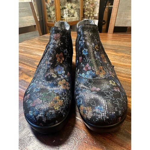Alegria hannah black floral - alegria,