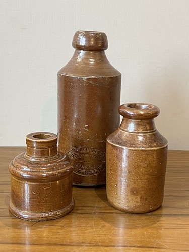 Set antique stoneware - of,