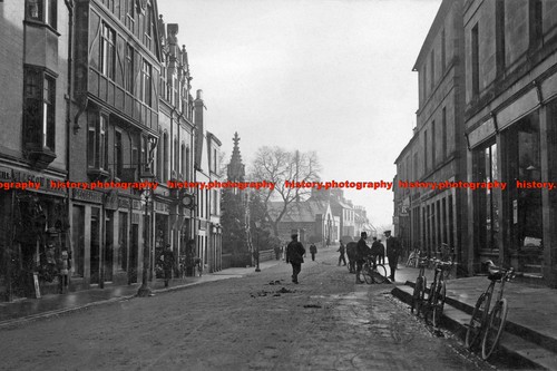 F004964 high street tain ross - f004964,