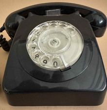 Rotary Dial Bell Telephone 746
