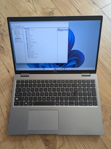 Dell latitude 5520 core - latitude,