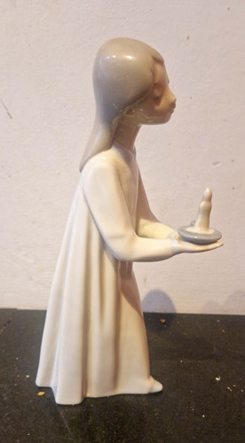 Lladro girl with candle - girl,