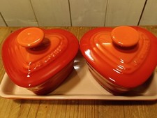 LE CREUSET Heart-Shaped Orange