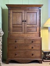 Antique Welsh Oak Linen Press