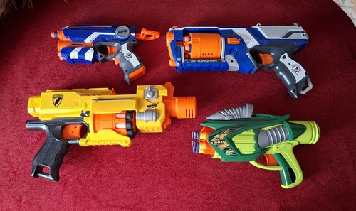 Nerf guns lot bullets - nerf,