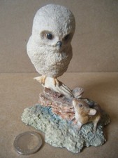 Vintage Border Fine Arts