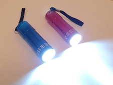 2 x Super Bright Mini 9 LED Bulb Pocket Torches/Flashlights - BATTERIES INCLUDED