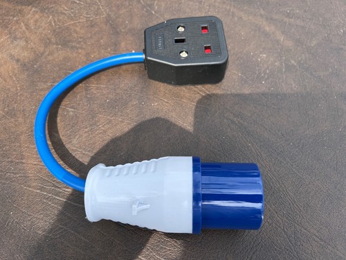 Amp fly lead - to,