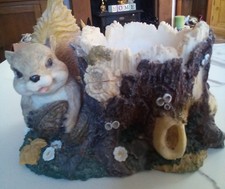 squirrel resin plant pot 7" x