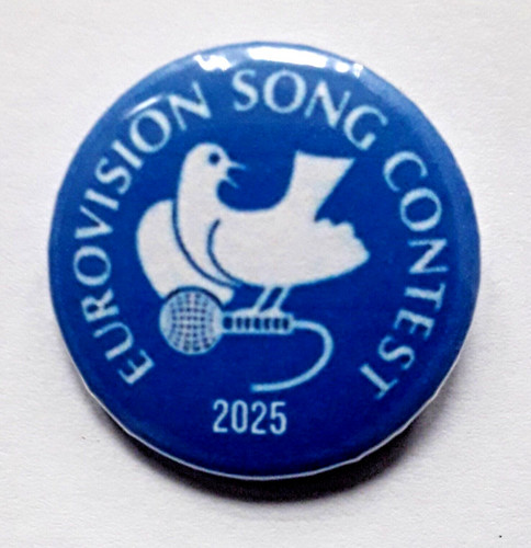 25mm badge the - 25mm, of