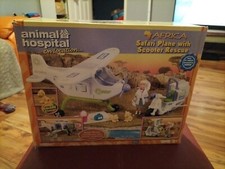 ANIMAL HOSPITAL ON LOCATION AFRICA SAFARI PLANE SCOOTER RESCUE BOXED COMPLETE