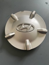 Genuine Hyundai Lavita (06) / Tuscani Alloy Wheel Centre Cap x1 52960-17200