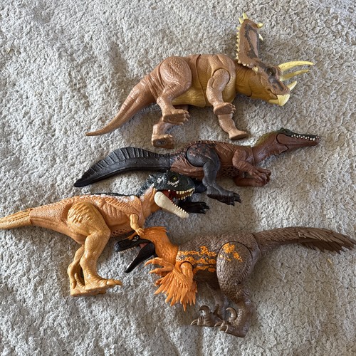 Jurassic world toys bundle set - world,