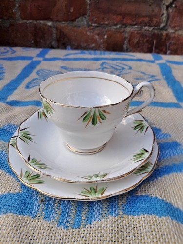 Vintage royal standard - vintage,