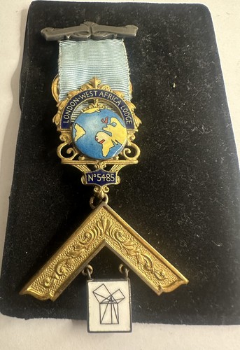 Masonic past master - past, master's