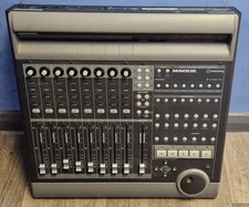 Mackie Eight Channel Master Control - DAW controller / Mixer