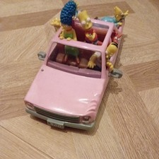 Genuine  2005 The Simpsons remote control car in pink with all family inside