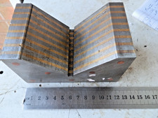 Vee block  size 125 x 75 x 72