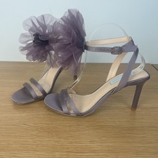 Betsey Johnson UK 6.5 Lilac