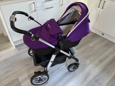 Silver Cross Pioneer Pushchair Pram and Carrycot In Purple. Excellent Condition.
