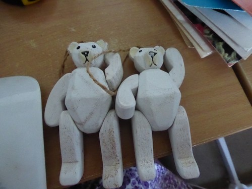 Collectors white wooden - white,