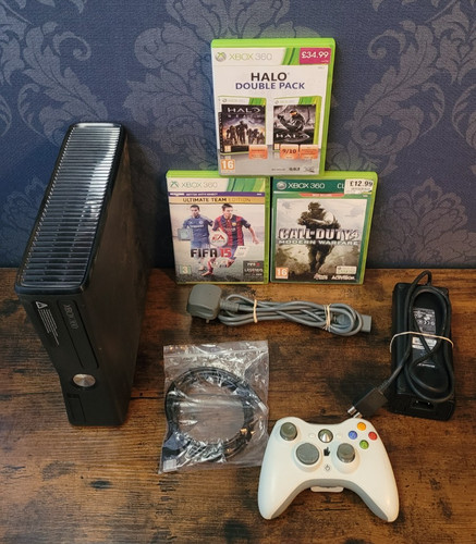 Xbox 360 slim - slim, 1