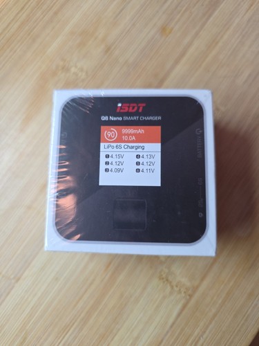 Isdt nano battgo 200w - 200w, 8a