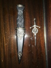 Lomond Silver Plated Pewter Sgian Dub Leather + Pin Ornament  Dummy Fancy Dress