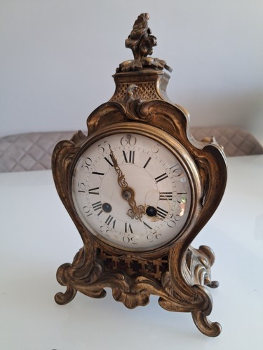 Antique gilt bronze clock s - .,