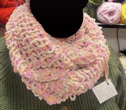 Women handmade knit - women’s,