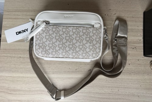 Dkny logo crossbody camera - camera, bag