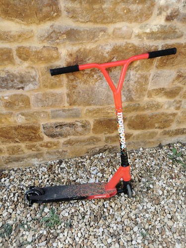 Red and black mongoose stunt - mongoose,