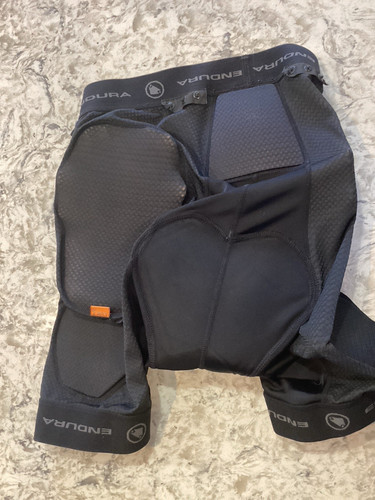 Endura mt500 protector cycling - endura,