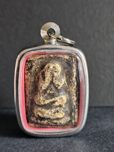 Antique thai buddhist amulet - antique,