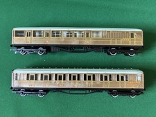 Hornby R477 and R478 LNER