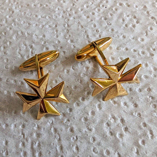 Men 18ct gold - 18ct, maltese