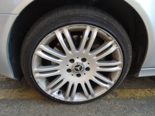 08 MERCEDES E280 W211 CDI ESTATE NEARSIDE FRONT HUB & BEARING 03-09 BREAKING CAR