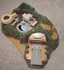 Thunderbirds Matchbox Tracy Island boxed. The sound is not  working.