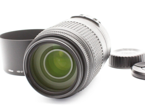 Near mint nikon - af-s, dx