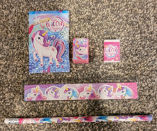 GIRLS UNICORN THEMED 5 PIECE STATIONERY SET  NEW SEALED IDEAL AS PARTY GIFTS