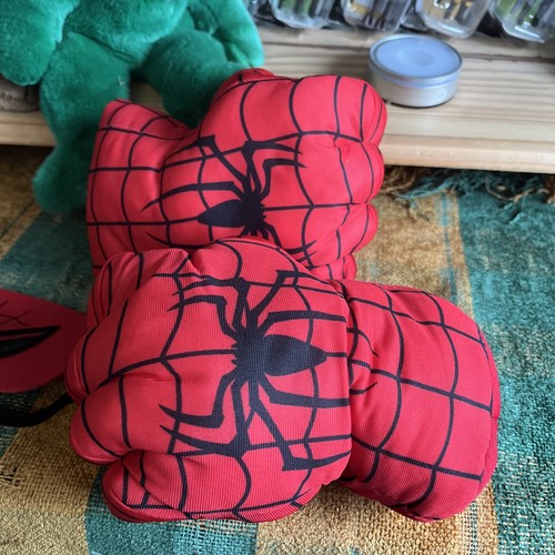 Spider man smash - spider-man, punching