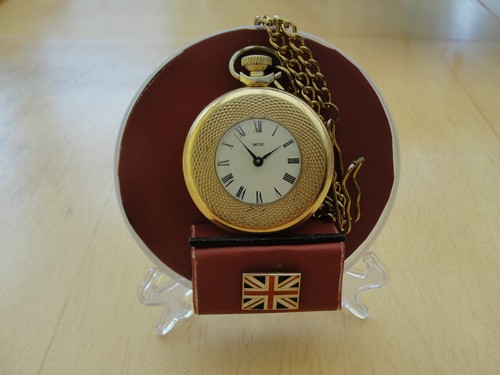Uncommon vintage 1970 smiths - uncommon,