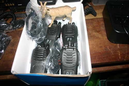 Uhf hand portables off - hand,