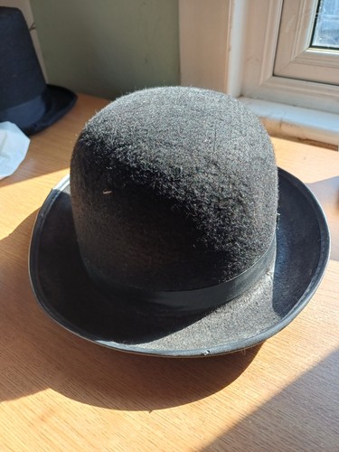 Bowler hat inside - inside, brim