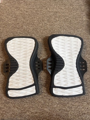 Cabrinha kite board source - board,