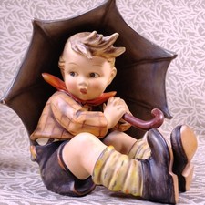 Hummel Goebel Umbrella Boy 152